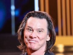 Il nuovo look gonfio e irriconoscibile di Jim Carrey scatena il tracollo dei fan: “Indossa una maschera?”