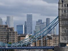 Le azioni europee si avviano verso un’apertura mista con gli utili sotto i riflettori