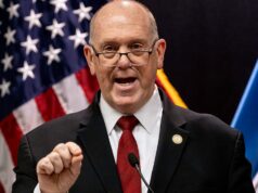 L’amministrazione Trump metterà effective all’ondata di controlli sull’immigrazione in Minnesota: Homan