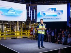 Ford seguirà Tesla Cybertruck con la tecnologia elettrica nel nuovo pick-up EV