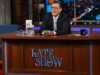‘Merda’: Stephen Colbert critica la CBS per aver negato di aver bloccato l’intervista in onda di James Talarico