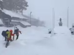 Valanga sul lago Tahoe: 8 sciatori morti, uno disperso dopo un’enorme frana vicino a Fort Peak