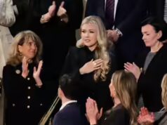 “Charlie è stato martirizzato per le sue convinzioni”: Donald Trump rende omaggio ai Kirk nel discorso sullo stato dell’Unione