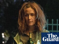 “È decisamente scortese”: Rose Byrne interpreta il ruolo di una madre che scoppia a ridere nel suo nuovo movie che sfata i tabù