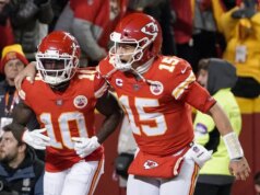 Rapporto: i capi monitorano il recupero del legamento crociato anteriore (ACL) di Tyreek Hill