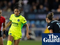 I centrocampisti statunitensi Bethune e Hutton si muovono in un paio di operazioni di successo da 1 milione di dollari nella NWSL