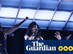 Recensione di Cardi B: spettacolo ambizioso e coreografia frizzante