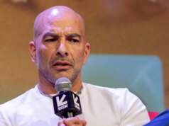Peter Attia si dimette dalla carica di collaboratore di CBS Information