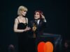 Il tributo a Ozzy Osbourne dei BRIT Awards divide gli spettatori mentre Sharon censura durante l’apparizione sul palco