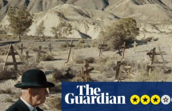 Recensione Lifeless Souls – Alex Cox cavalca verso il tramonto con uno spaghetti western anti-Trump