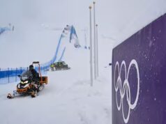 Giochi olimpici: la neige joue les problem-fête en montagne et pressure le report de plusieurs épreuves