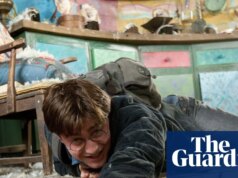 La Warner Bros concede alla Paramount sette giorni per presentare l’offerta “migliore e definitiva”.