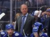 Jon Cooper di Lightning eliminato per 2 partite dopo la morte del padre