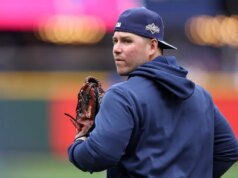 Rapporti: Padres firma l’INF Ty France con un contratto di lega minore