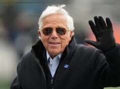 Rapporto: il proprietario dei Patriots Robert Kraft non è stato selezionato per la Corridor of Fame