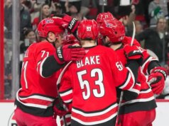 Gli uragani portano la serie di punti nella resa dei conti contro i senatori