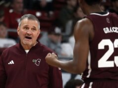 Ja’Kobi Gillespie guida il Tennessee alla disfatta dello stato del Mississippi