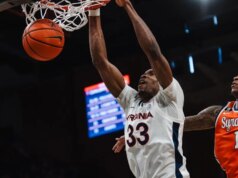 Il numero 15 della Virginia si rivolge a una partita in campo neutrale contro il tremolante Ohio State