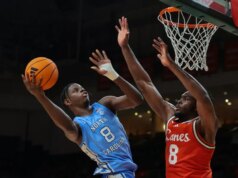 Il numero 11 della Carolina del Nord ospita Pitt senza Caleb Wilson