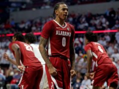 Gli attacchi advert alta potenza si scontrano mentre il numero 25 dell’Alabama ospita il numero 20 dell’Arkansas