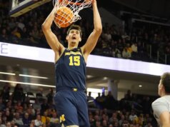 Il numero 2 del Michigan supera il deficit di 16 punti, il massimo della stagione, scendendo nella Northwestern