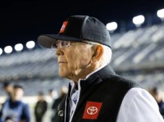 JGR aggiunge Spire nella causa modificata contro l’ex direttore della competizione