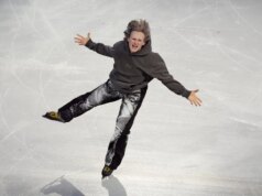 Ilia Malinin evidenzia i pericoli dei social media durante uno spettacolo di gala