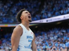 La serata della carriera di Seth Trimble guida il numero 18 UNC sul numero 24 di Louisville