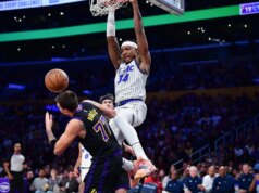 Paolo Banchero segna 36 punti nella stretta vittoria dei Magic sui Lakers
