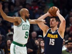 Nikola Jokic ne mette a segno 30 mentre i Nuggets si allontanano dai Celtics