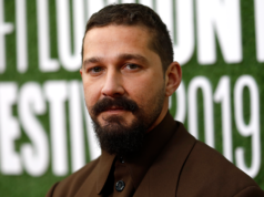 Shia LaBeouf scappa dal tribunale, in video, dopo essere comparso davanti al giudice