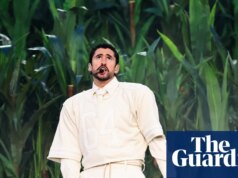 Dangerous Bunny ottiene il primo successo da solista nella Prime 10 del Regno Unito grazie alla spinta del Tremendous Bowl