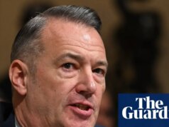 Il direttore dell’ICE rifiuta di impegnarsi a sospendere le operazioni per la Coppa del Mondo 2026