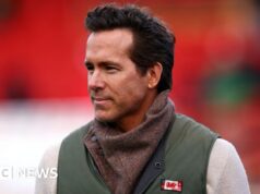 I figli di Ryan Reynolds “frustrati” dai discorsi di Wrexham