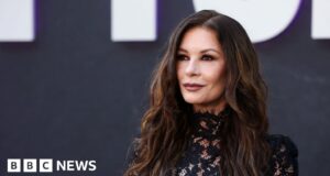Catherine Zeta-Jones si tuffa nel collezionismo d’arte in vista del nuovo ruolo