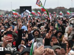 Centinaia di migliaia si uniscono alle proteste iraniane in tutto il mondo