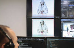 L’attrice fa causa al governo per l’immagine del ministro dell’IA