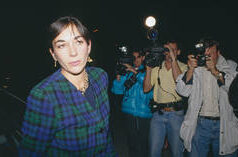 I legislatori statunitensi nominano uomini potenti “probabilmente incriminati” nei file Epstein