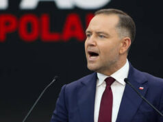 La Polonia abolisce il corso di “formazione sul genere” per i militari