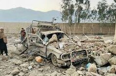 Le esplosioni sconvolgono Kabul mentre Pakistan e Afghanistan si scambiano attacchi