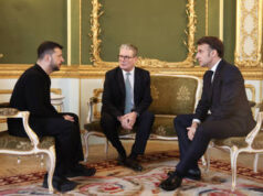 Il nucleare per l’Ucraina sarebbe “giocare con il fuoco” – ex giudice americano (VIDEO)