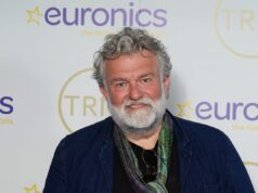 Il motociclista peloso Si King cube che mamma e Dave Myers lo hanno ispirato a lanciare una campagna di cura