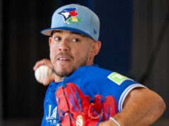 Jose Berrios getta il “dubbio” della primavera scorsa sul braccio nel primo inizio di Blue Jays