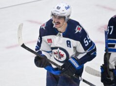 “Cercando di scalare quella collina”: i Jets sperano ancora di completare la post-stagione nel tratto finale