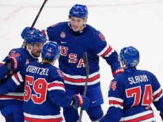 Conclusioni: gli Stati Uniti sopravvivono all’inizio traballante di Swayman, la Slovacchia vince nonostante la sconfitta