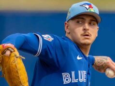 Ricky Tiedemann dei Blue Jays si prenderà una settimana libera dopo aver sentito dolore al gomito