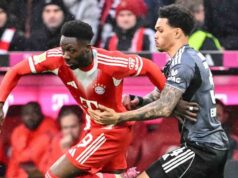 Il capitano canadese Alphonso Davies si è infortunato nella vittoria del Bayern