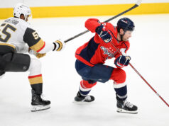 Le capitali tengono a bada la tardiva rimonta dei Golden Knights