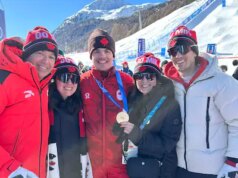 Un podio condiviso da tre papà, non Mikaël Kingsbury