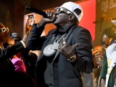 Flavour Flav invita la squadra di hockey femminile statunitense a Las Vegas per le celebrazioni olimpiche dopo l’affronto di Trump